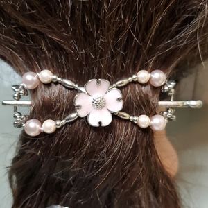 Lilla Rose Pink Dogwood Flexi Clip; Size Medium